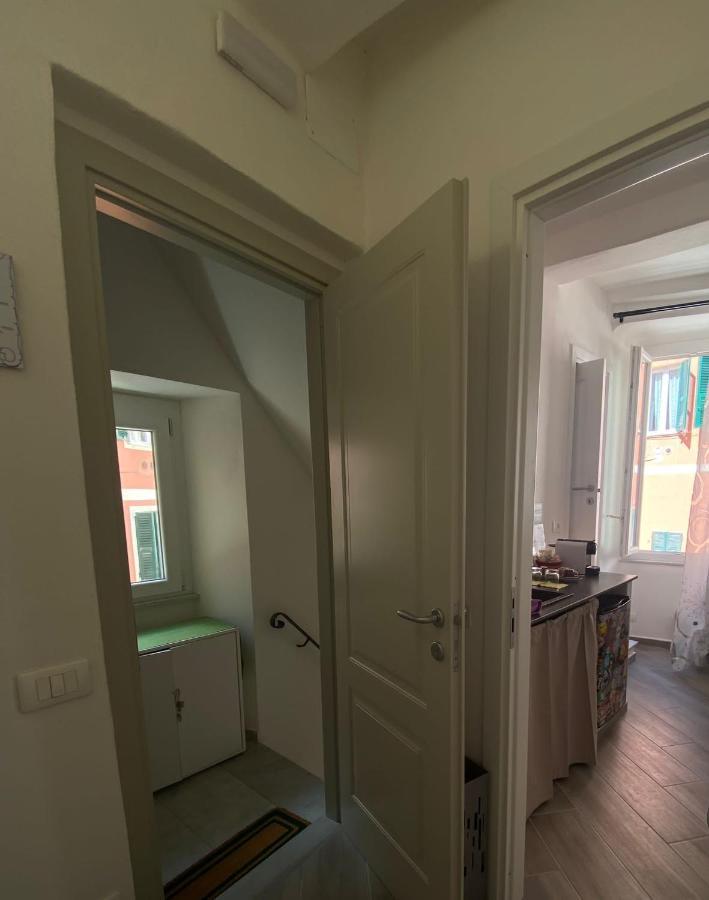 Luvegu Sciuiu Apartment เวอนาซซา ภายนอก รูปภาพ
