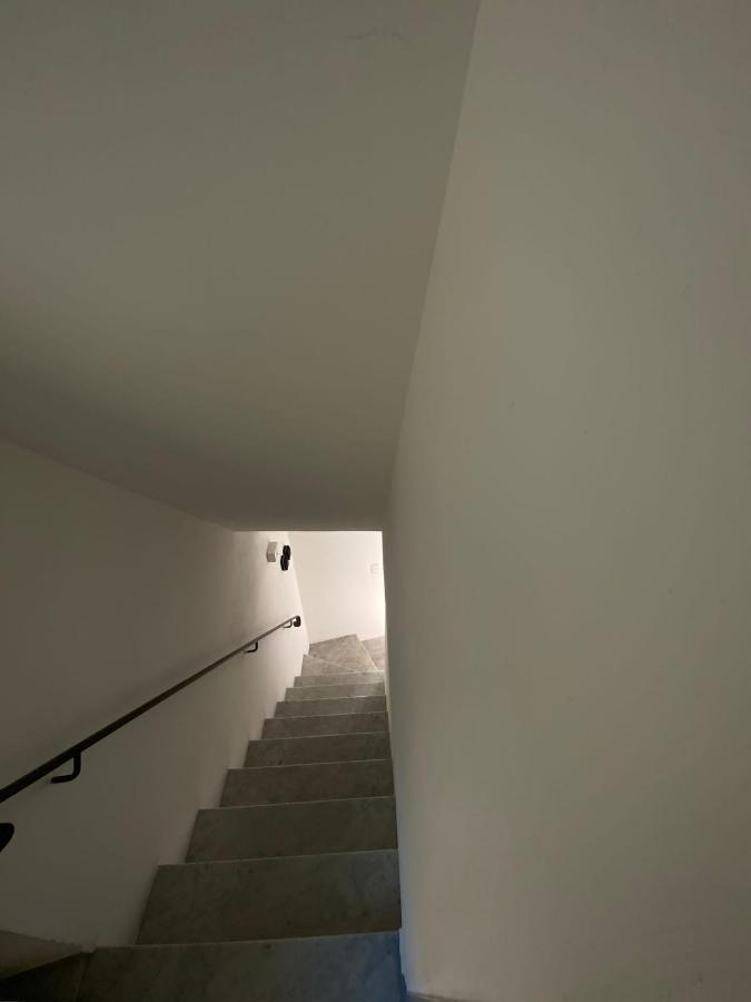 Luvegu Sciuiu Apartment เวอนาซซา ภายนอก รูปภาพ